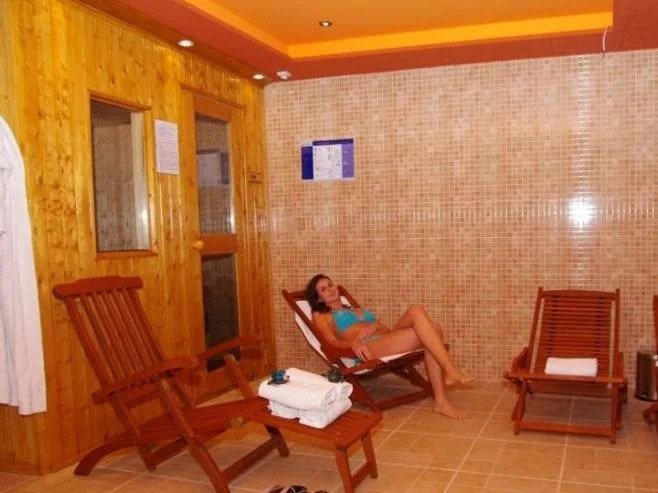Lídia Hotel