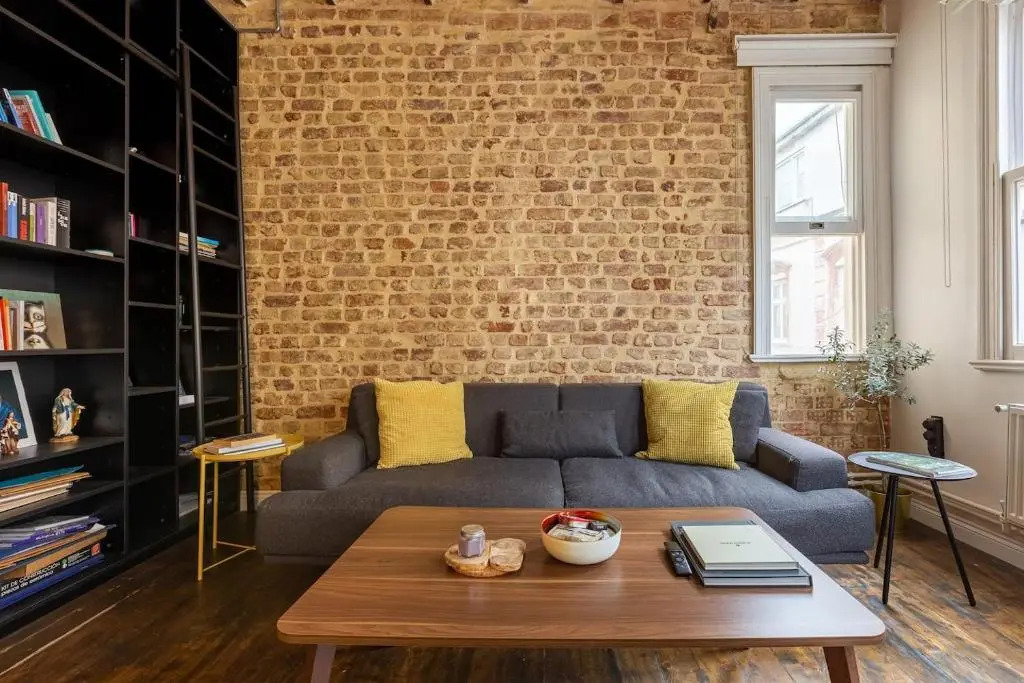 Renovated apartment at the heart of Istanbul with huge terrace