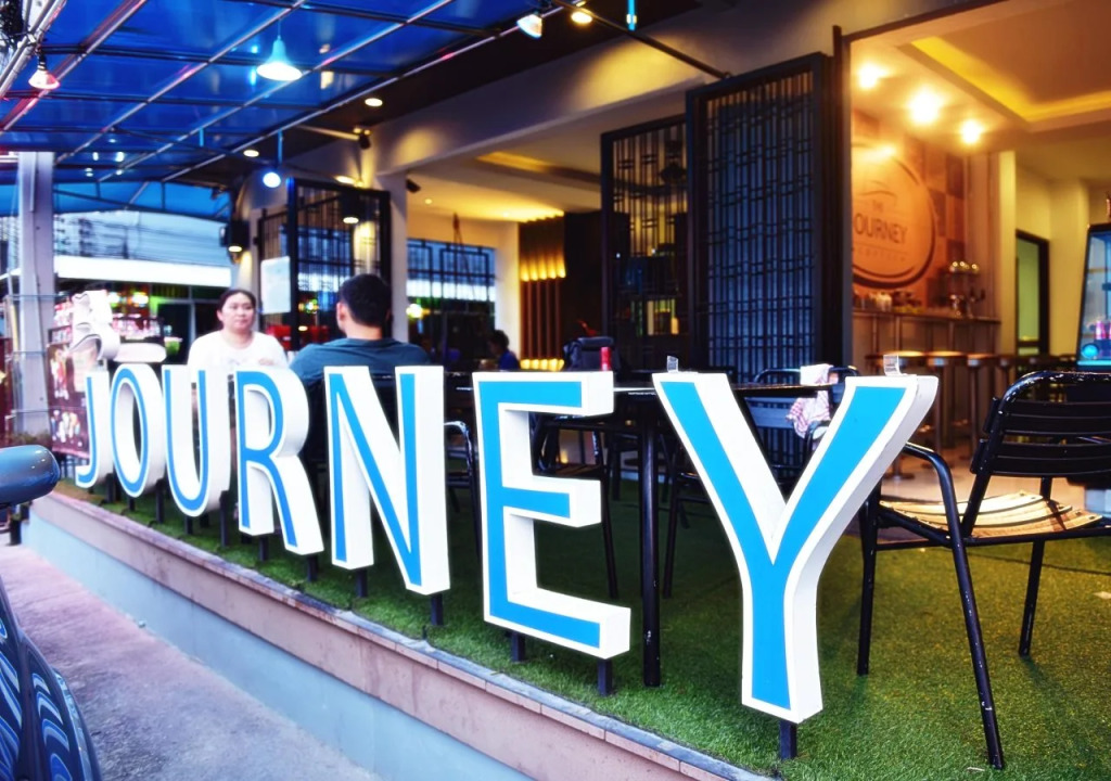 Hotel The Journey Patong New
