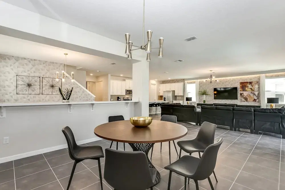 1834cvt New Solara 9 Bedroom 6 Bathroom Resort