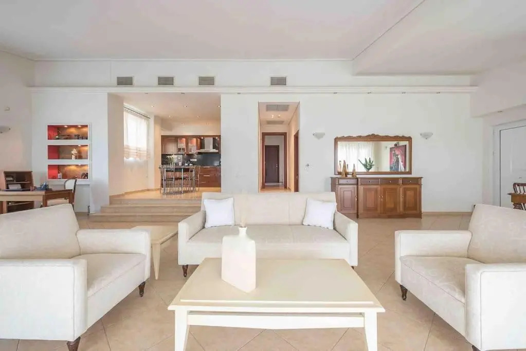 Anavissos 3bdr Seaview Beachhouse with Bbq