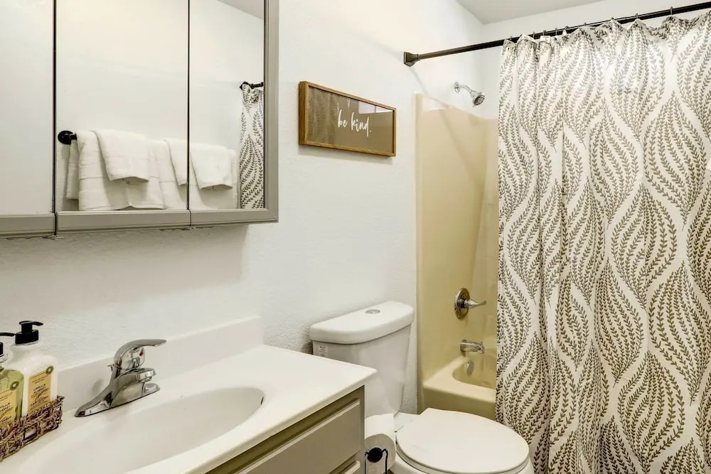 Flagstaff Vacation Rental ~ 2 Miles to Downtown
