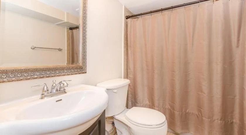 Torontos Favourite Urban B & B