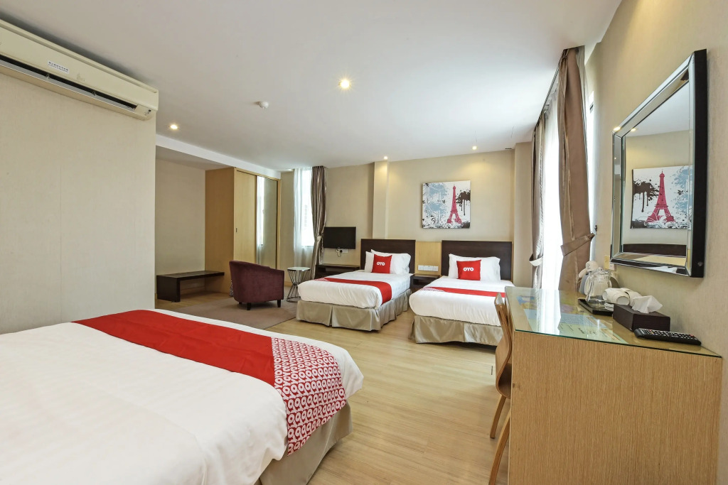 Townhouse Oak Melaka Near Dataran Pahlawan Formerly Ideals Hotel