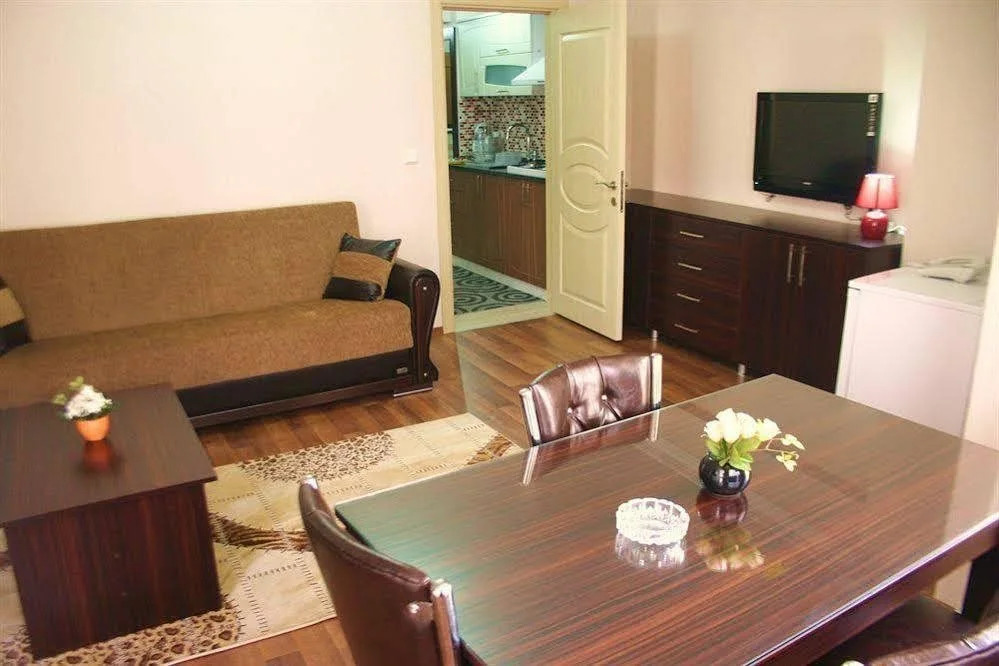 Karahan Residence