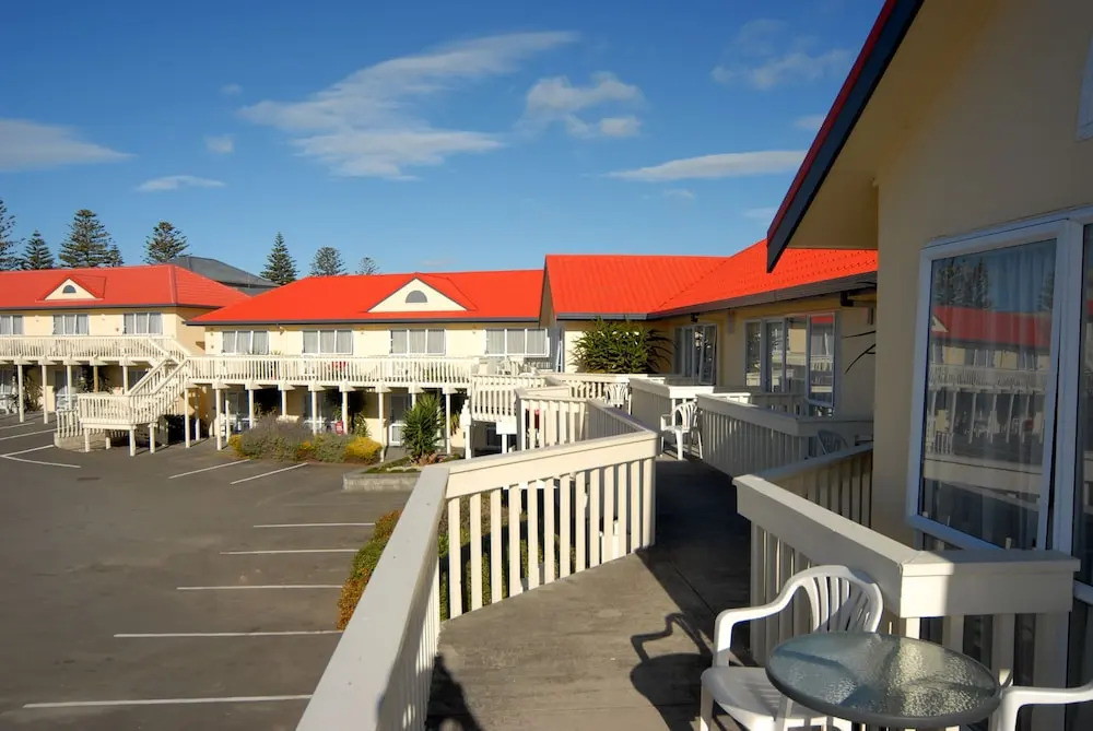 BKs Fountain Court Motel