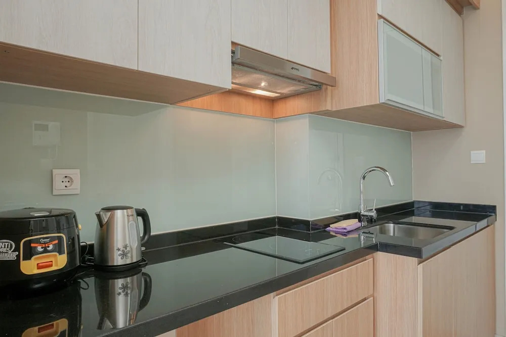Fabulous Menteng Park Studio Apartment