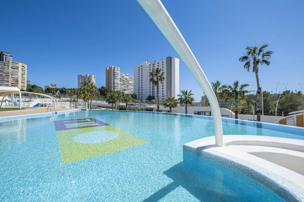 Sunset Waves 1-135 in Benidorm