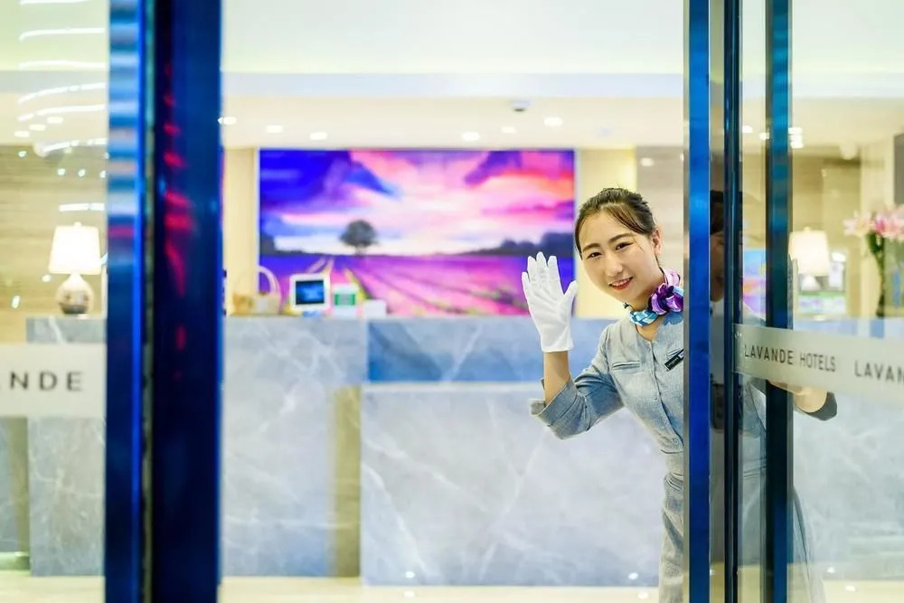 Lavade Hotel Gz Railway Station Branch