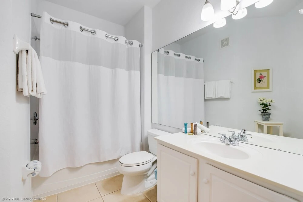 Spacious 3bd/2ba Home With Balcony - Close to Universal and Convention Center! 3vc305