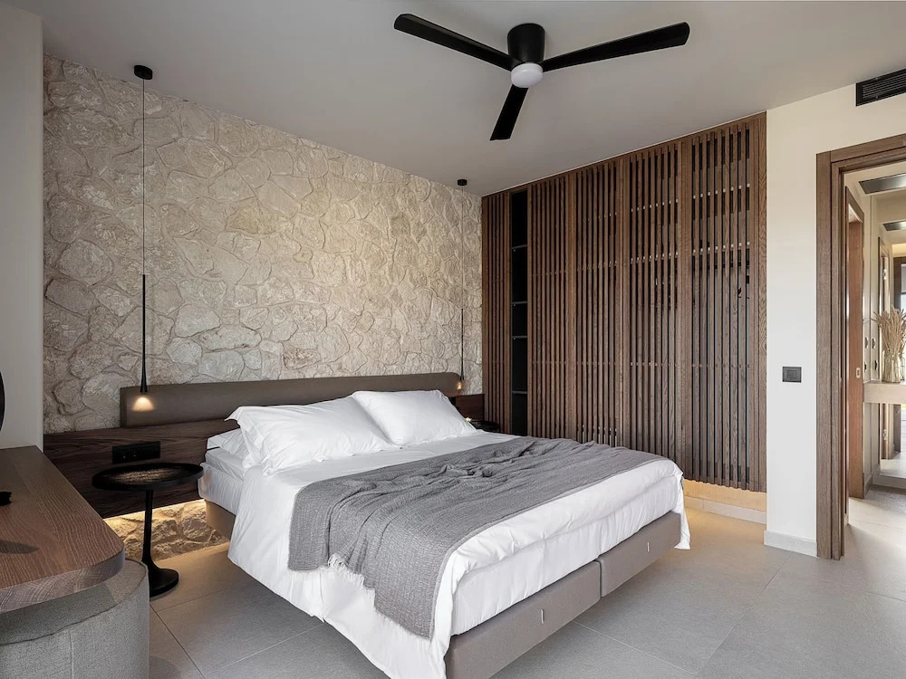 Pnoe Villas - Seafront Experience