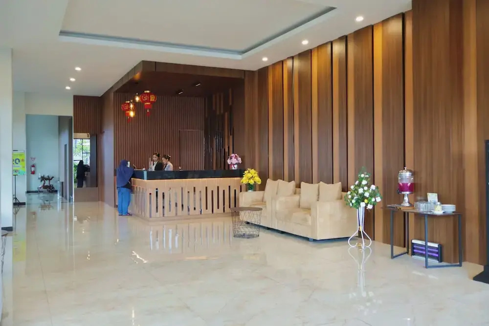 Front One Hotel Gombong