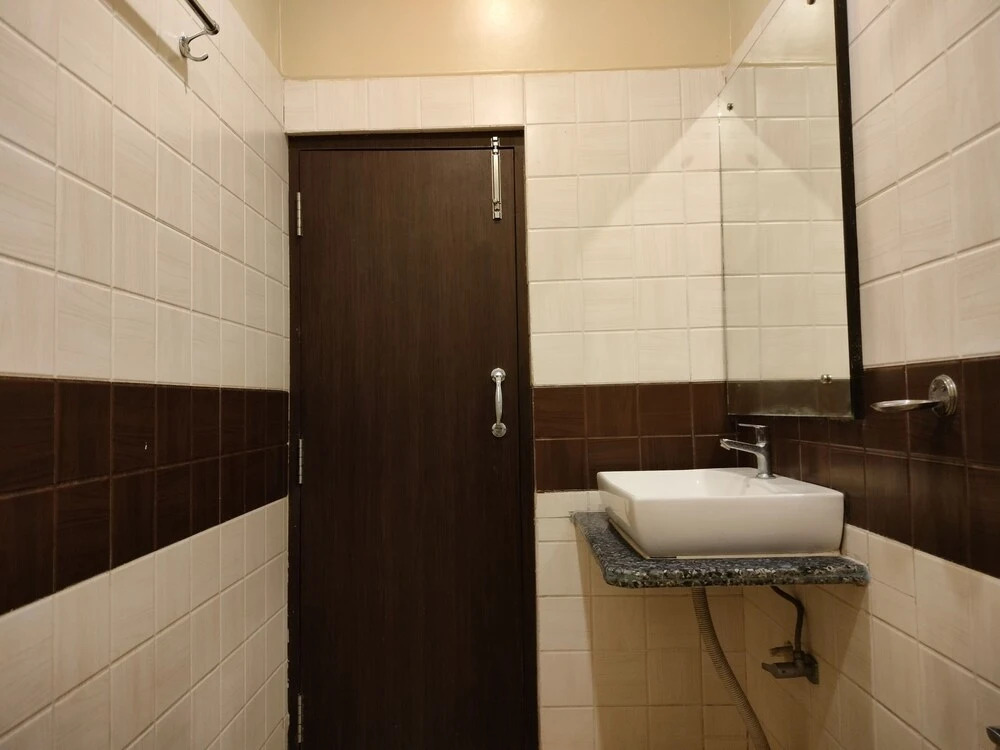 HOTEL BINAPANI Deluxe 1