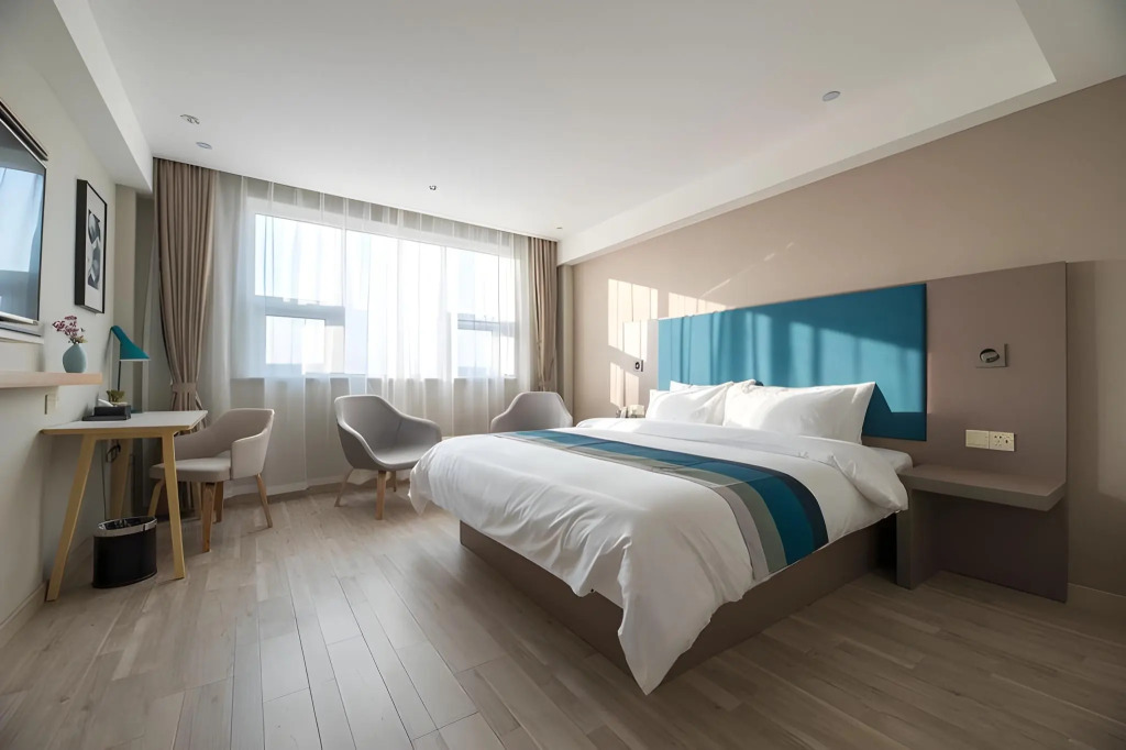 Homeinn Selected Hotel (Wuxi Anzhen East Railway Station RT-Mart)