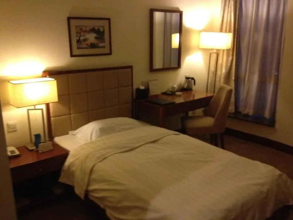 Home Inn Yabao Road Branch