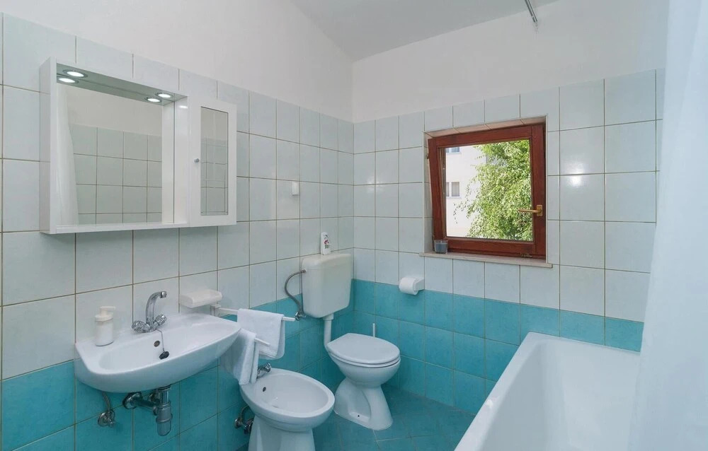 Awesome Home in Omis With Wifi and 6 Bedrooms