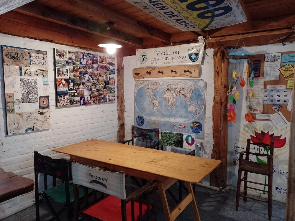 Los Coihues camping & hostel