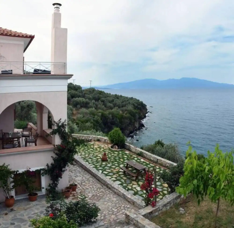 Artemis Apartment with Stunning view