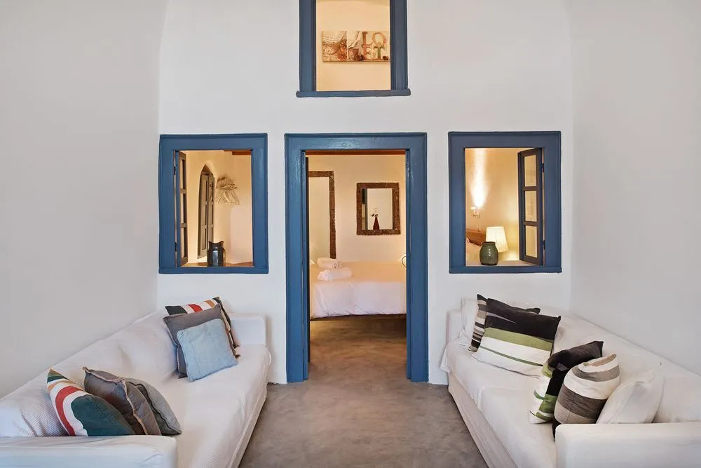 Lucky Homes - Oia