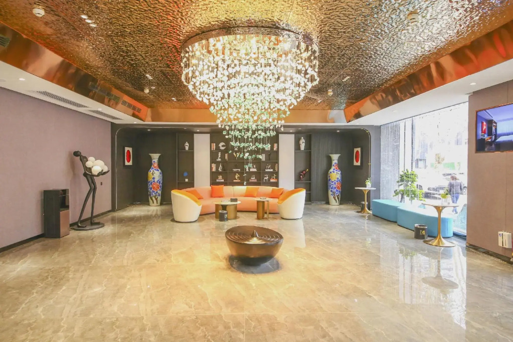 Hejin m Hotel