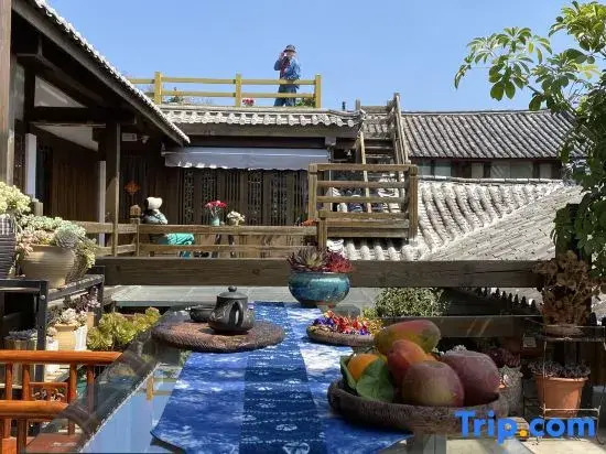 Lijiang Chamuhui Art Courtyard · Snow Mountain Terrace Viewing Inn