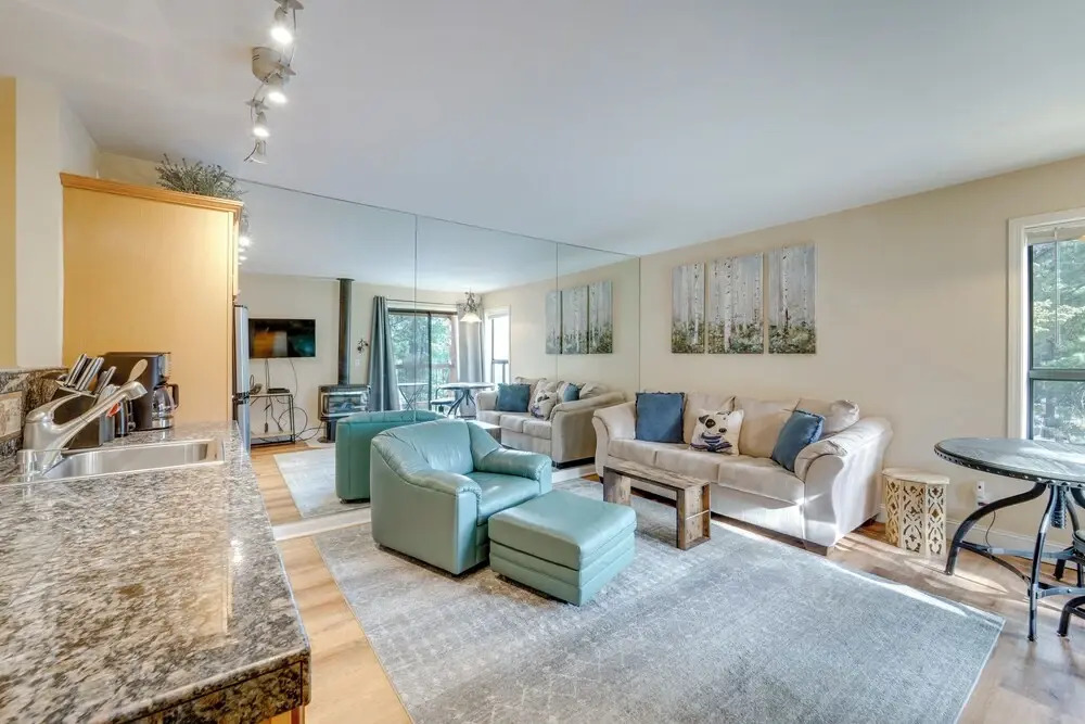 u003c 3 Mi to Lake Tahoe: Incline Village Condo