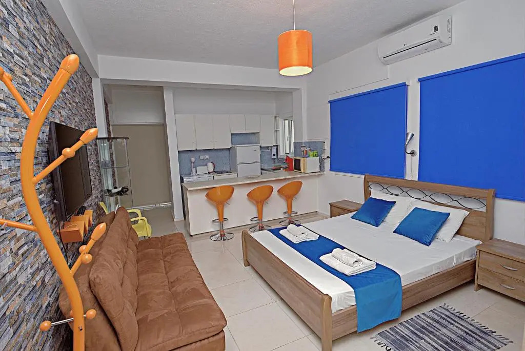 Pieris Apartments