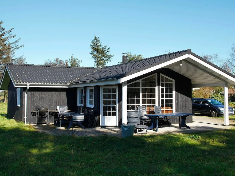 Plush Holiday Home in Sæby Near Sea