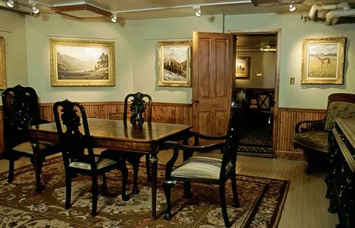 Nagle Warren Mansion B&B