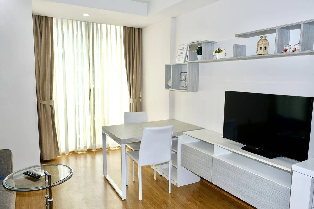 Luxury Condo Nimman, Best Location, Poolsauna