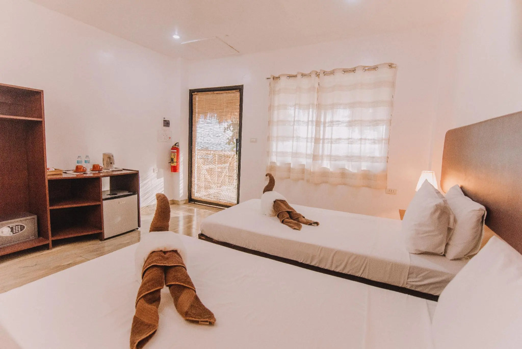 Lavanya Beach And Dive Resort