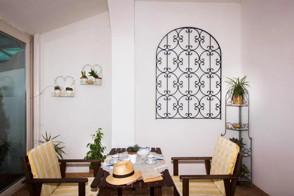 Loft at 200mt from the beach-park inside-sea view