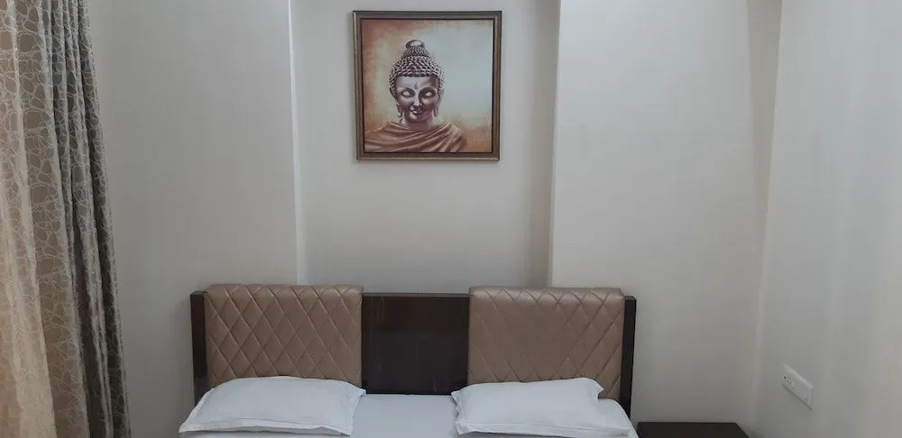 Arista Service Apartments Ghansoli
