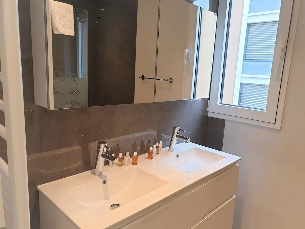 Montreux Elite 2 Bedroom Apartment