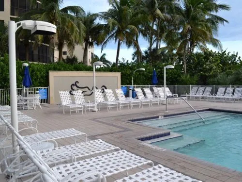 Gullwing Beach Resort 24441