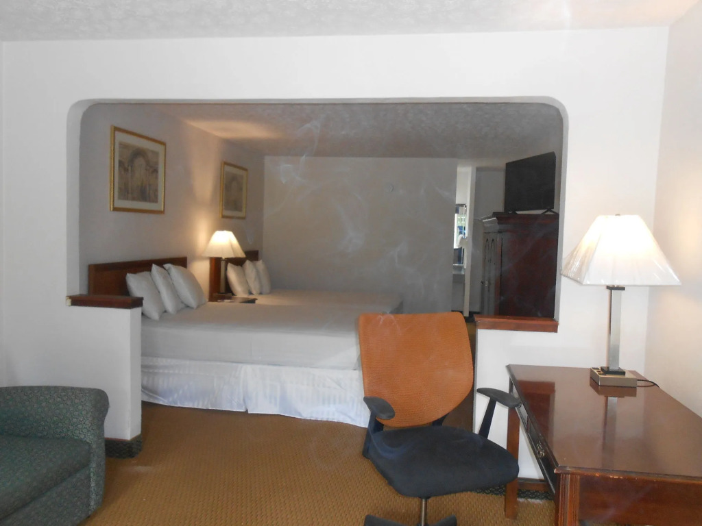 Americas Best Value Inn - Williamsburg/Lightfoot Area