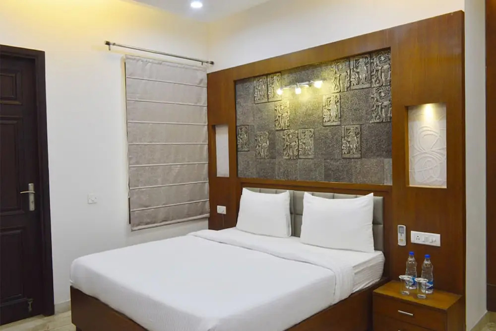 When In Gurgaon - Service Apartments near Medanta Medicity
