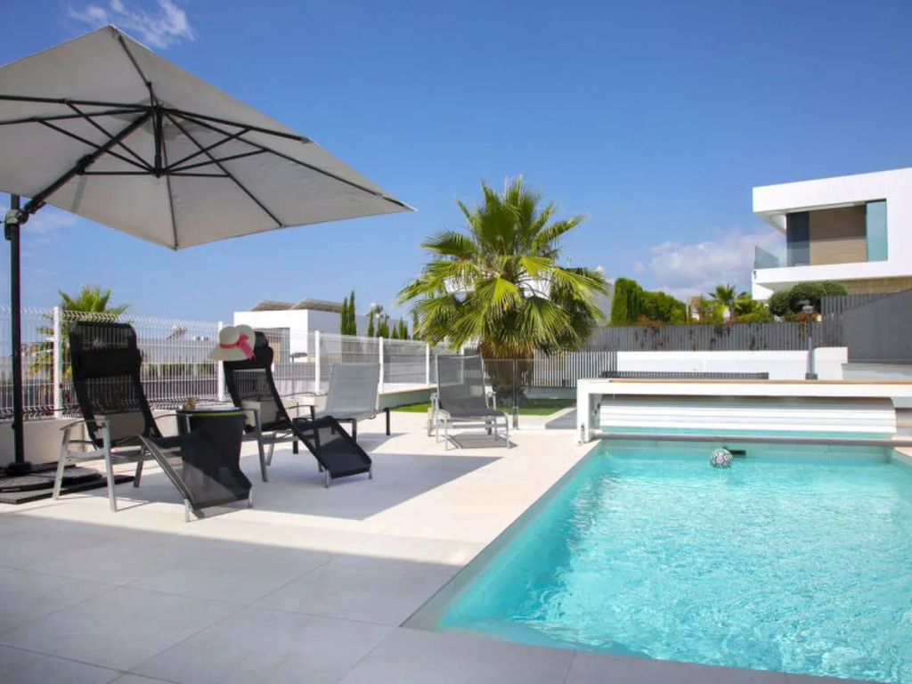 House Bruselas Benidorm