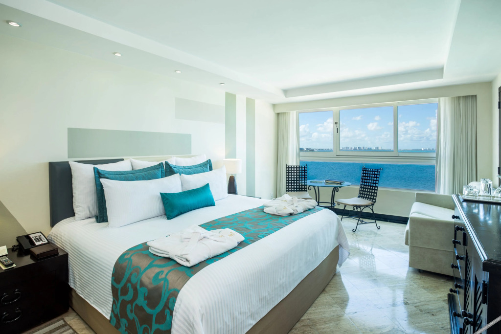 Dreams Sands Cancun Resort & Spa
