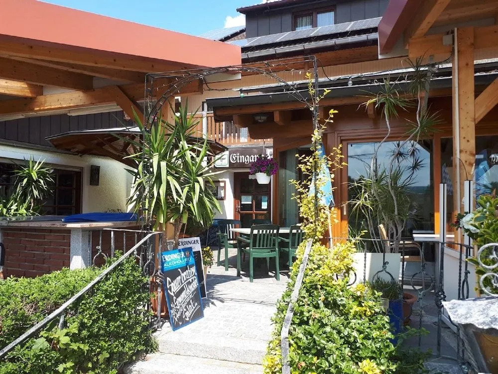 Landgasthof Schmidbauer