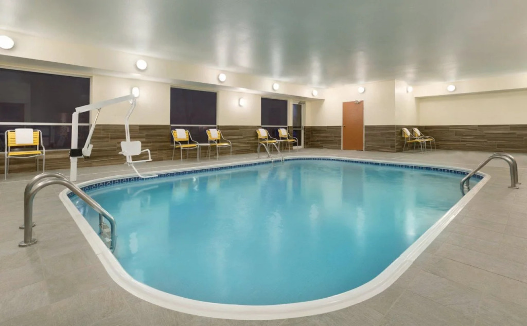 Country Inn & Suites by Radisson, Bismarck-Mandan