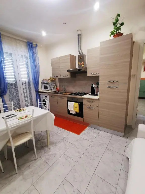 One bedroom appartement with city view terrace and wifi at Roma