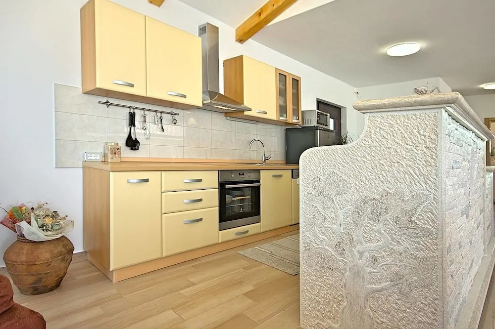 Villa Nira by Villas Holiday