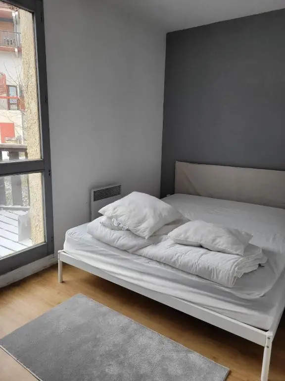Jolies Appartement 6 couchages a praloup 1600 avec balcons