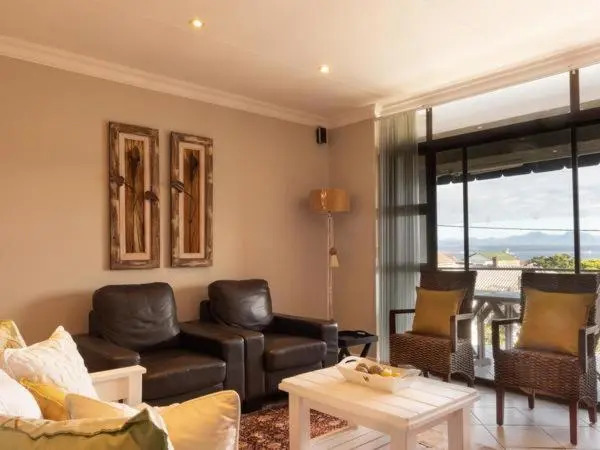 Sea View 18
