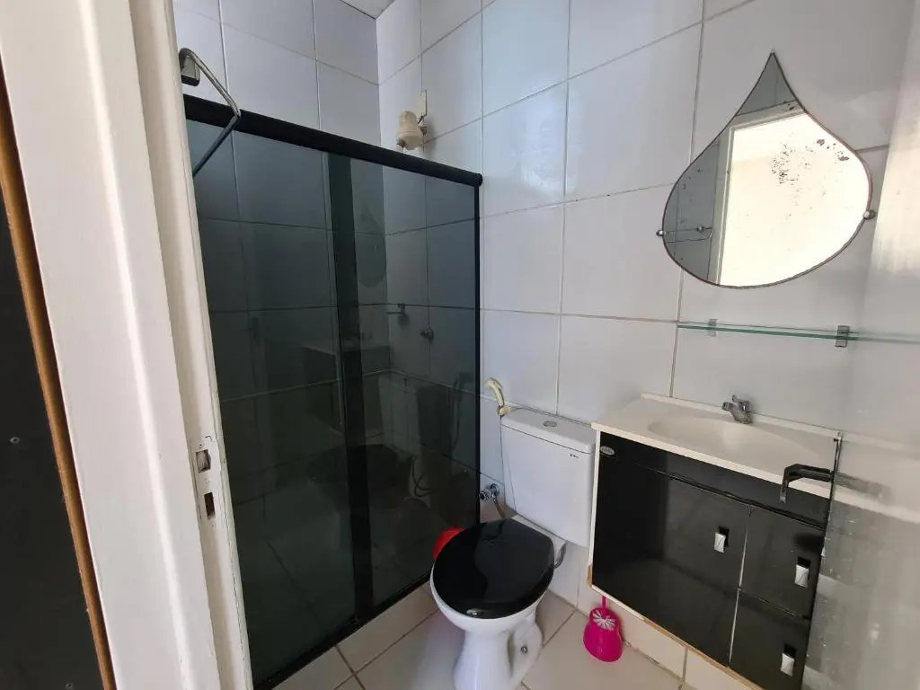Casa na Aruana com piscina e 3/4