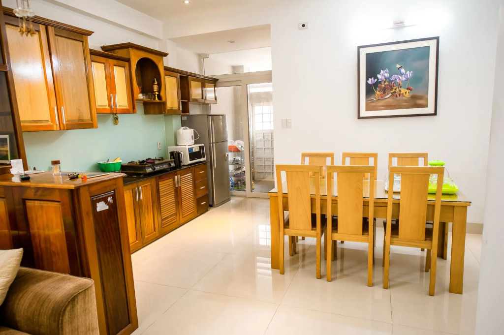 Linh House
