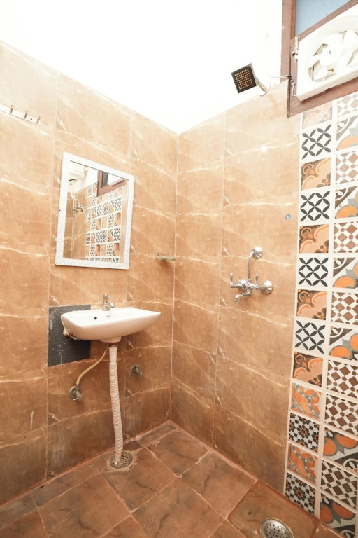 SUNRISE GUEST HOUSE