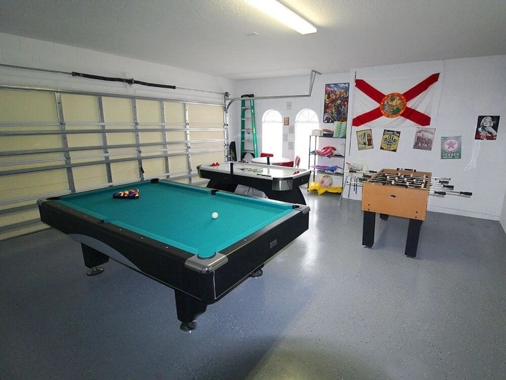 Immaculate 5-bed Villa in Haines City Pool G/room