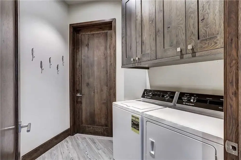 Doss Manor at Peak 8 - 5 Br Home